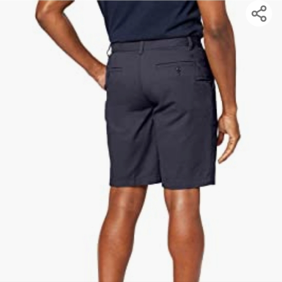 NWT Dockers classic fit flat front shorts - Picture 2 of 4